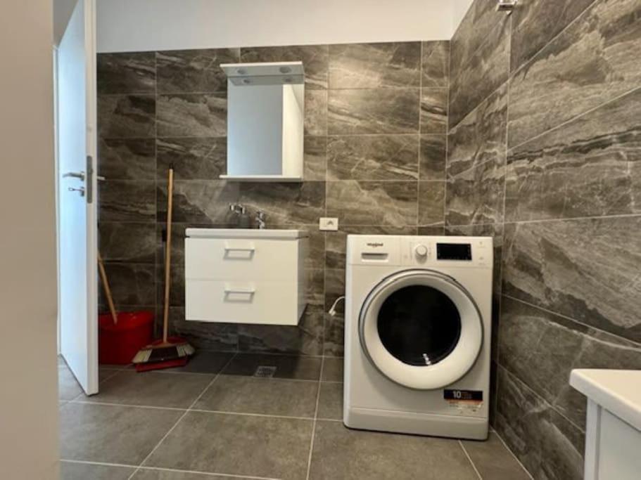 Joy City Stay Vivalia 7B-25 Timisoara Bagian luar foto